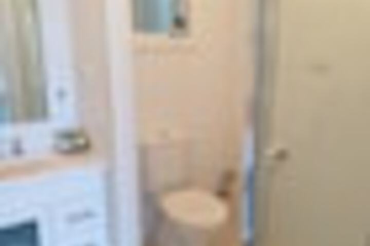 Room 17 of 21