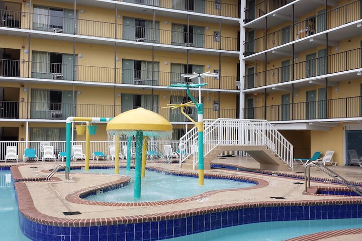 Pool 41 of 50