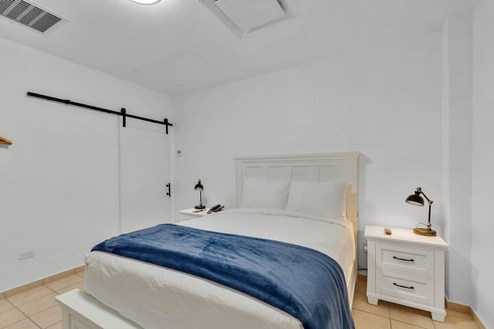 Room 26 of 62