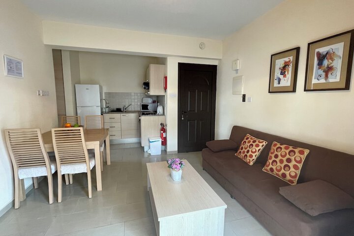 Room 77 of 131