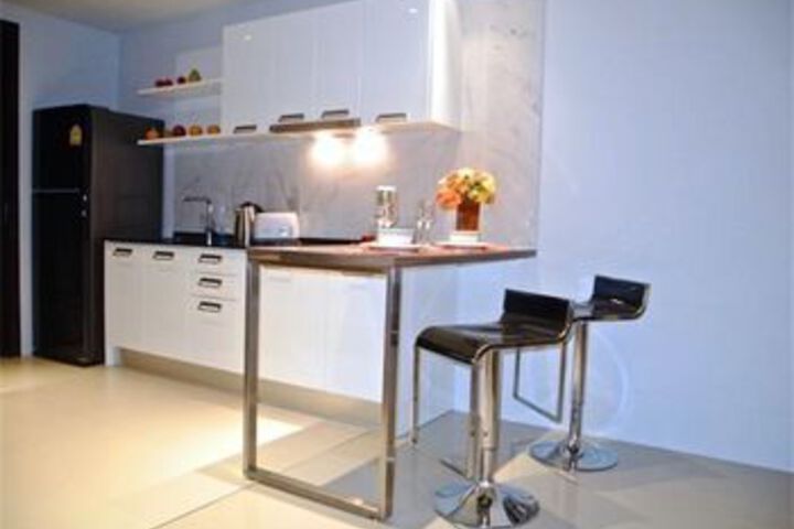 Room 9 of 20