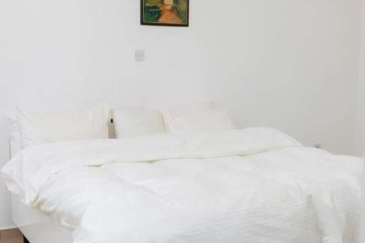 Room 8 of 56