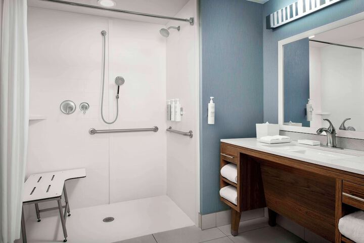 Bathroom shower
