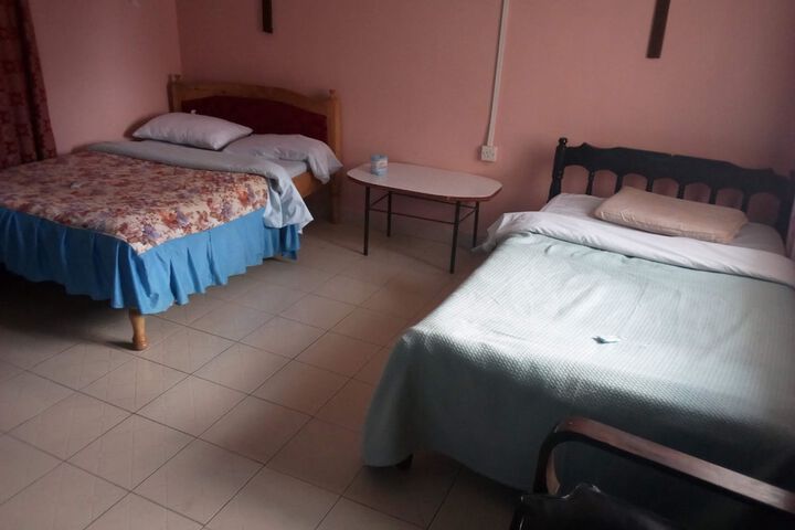 Room 4 of 22