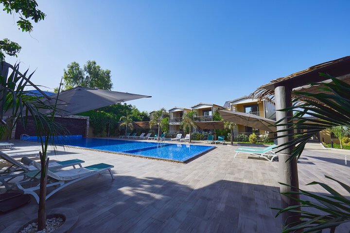 Pool 15 of 39
