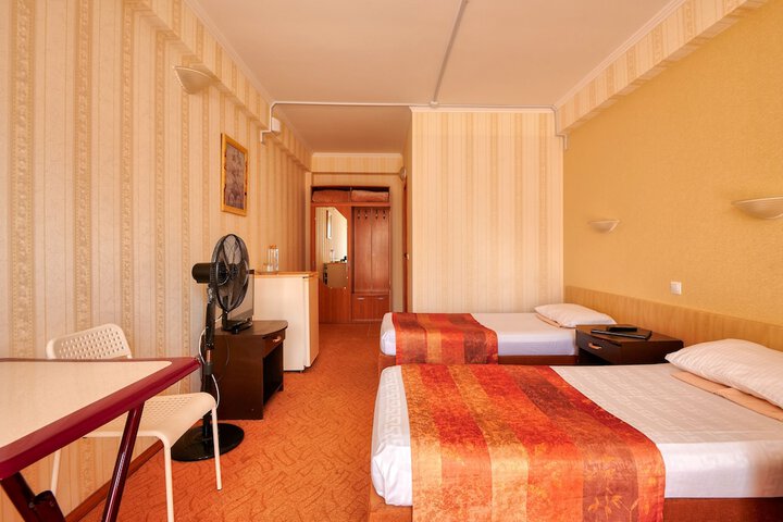 Room 17 of 56