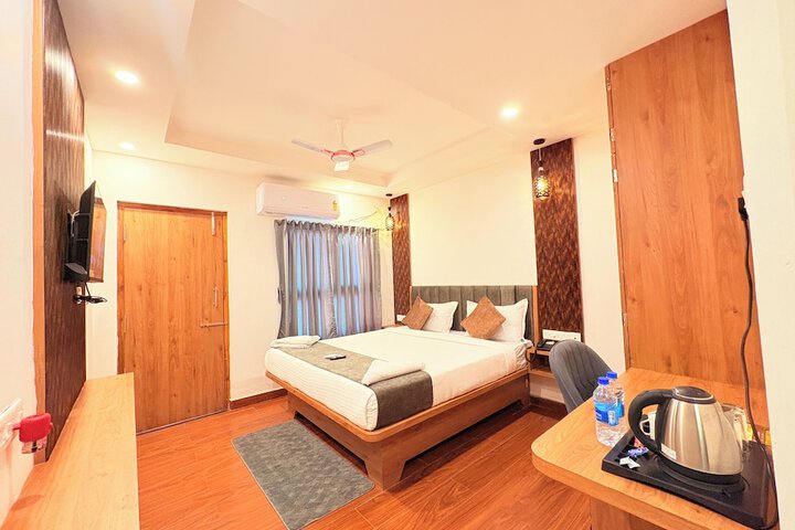Room 12 of 72