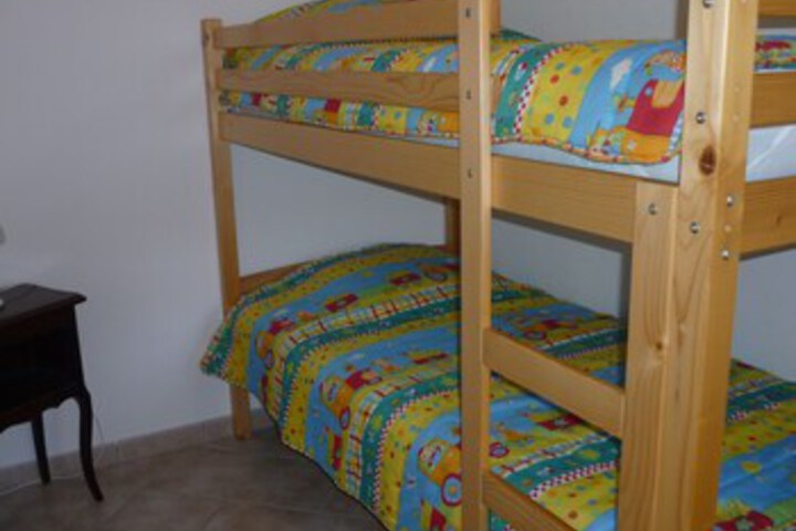 Room 16 of 21