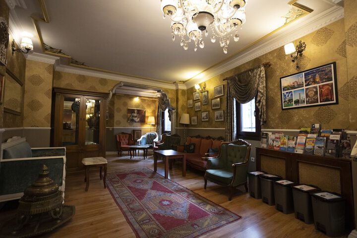 Lobby Entry
