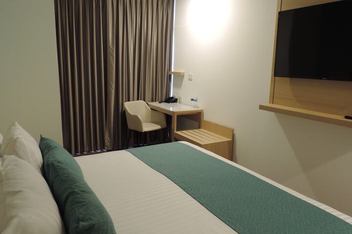 Room 34 of 70
