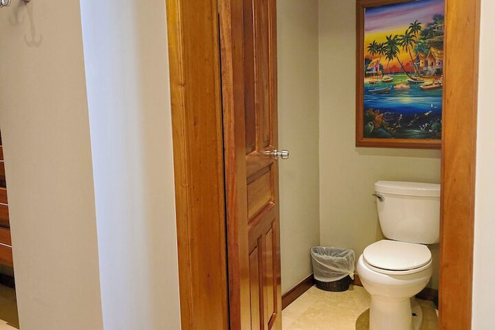Room 661 of 927