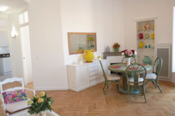 Room 7 of 23
