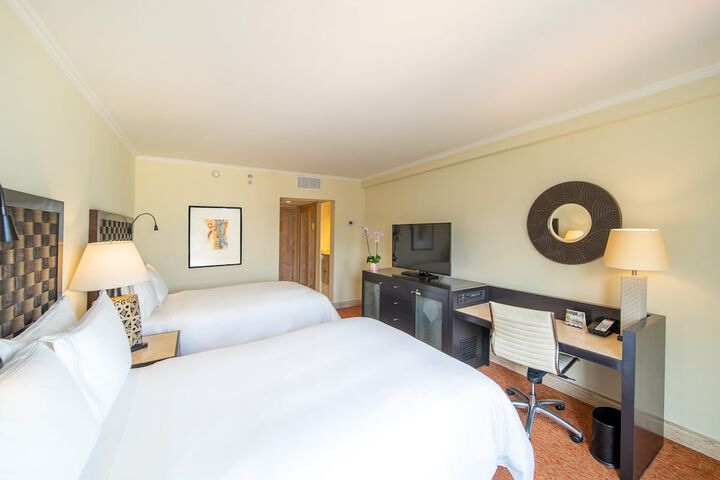 Room 9 of 165