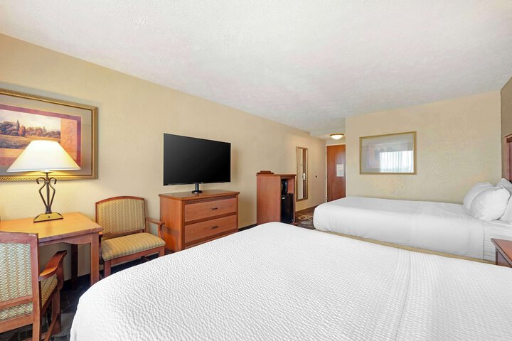 Room 19 of 54