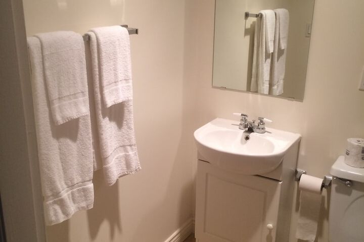 Room 15 of 37