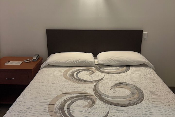 Room 29 of 80