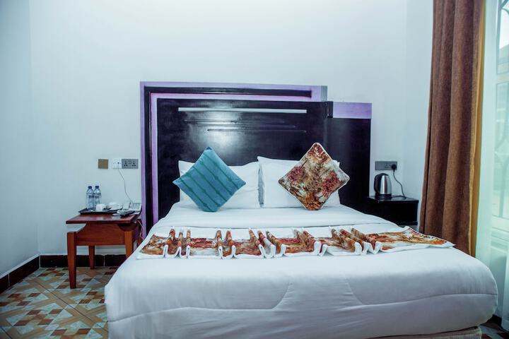 Room 14 of 79
