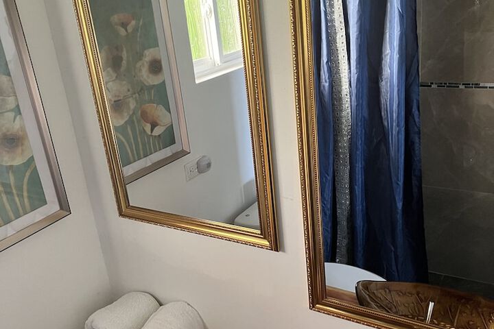 Room 45 of 105