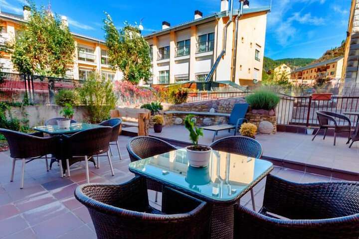 Hotel Flor de Neu