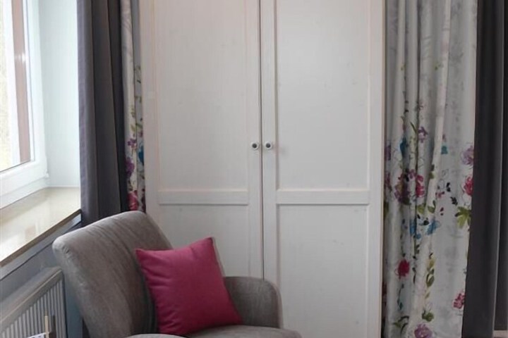 Room 43 of 98