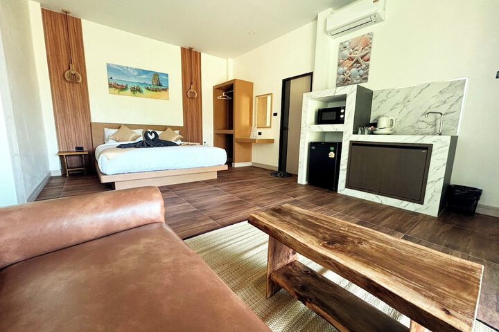 Room 14 of 47