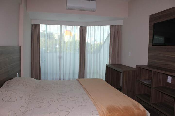 Room 14 of 42