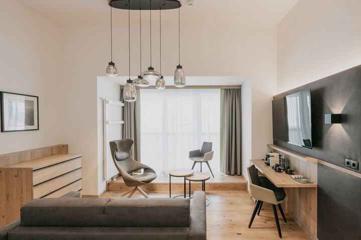 Room 59 of 200