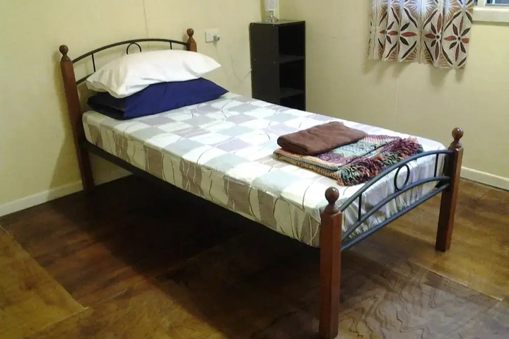 Room 3 of 9