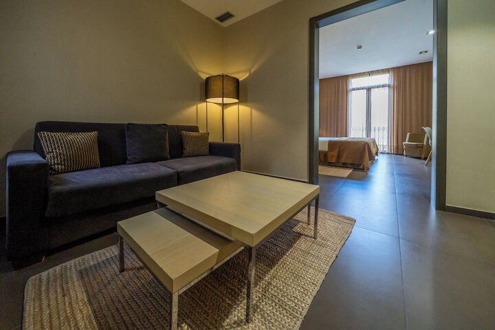 Room 29 of 59