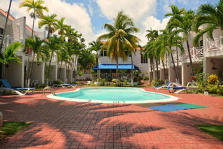 Pool 69 of 76