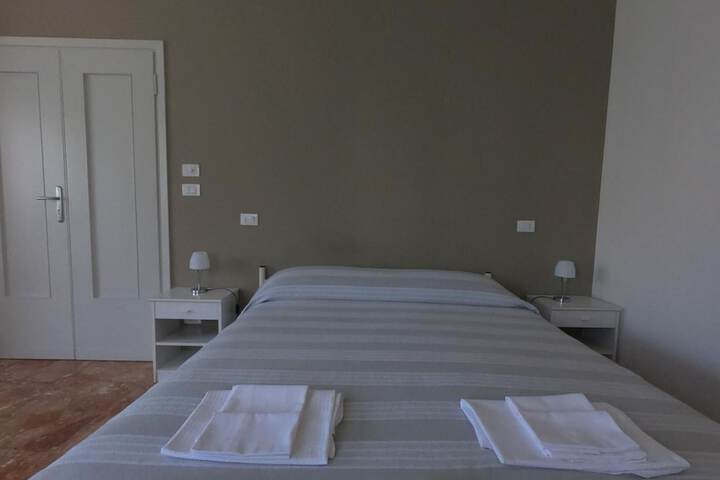 Room 30 of 67