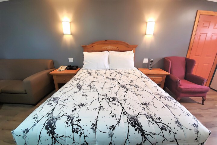 Room 71 of 181