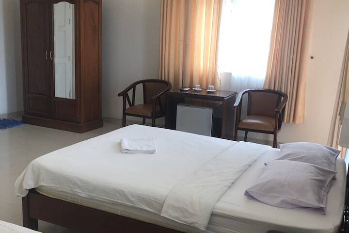 Room 9 of 45