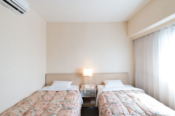 Room 20 of 95
