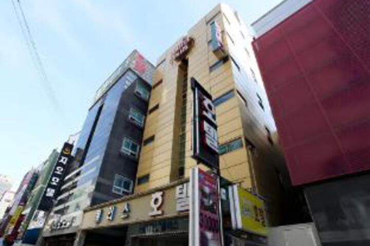 Goodstay a Plus Hotel