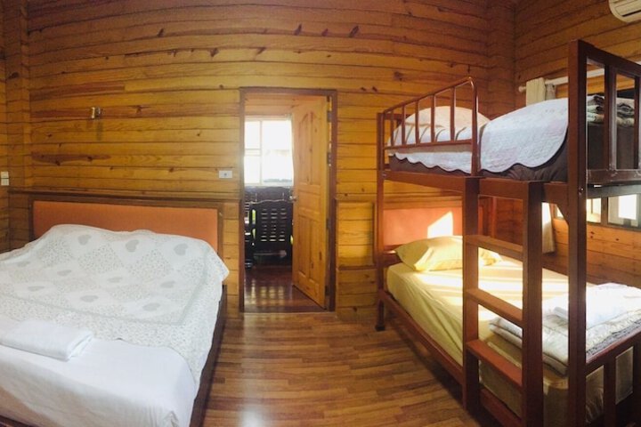 Room 17 of 61