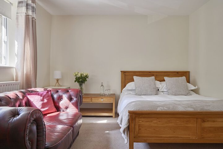 Room 10 of 40