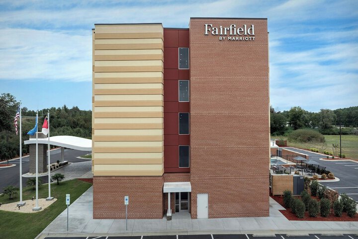 Hotel 41 of 42