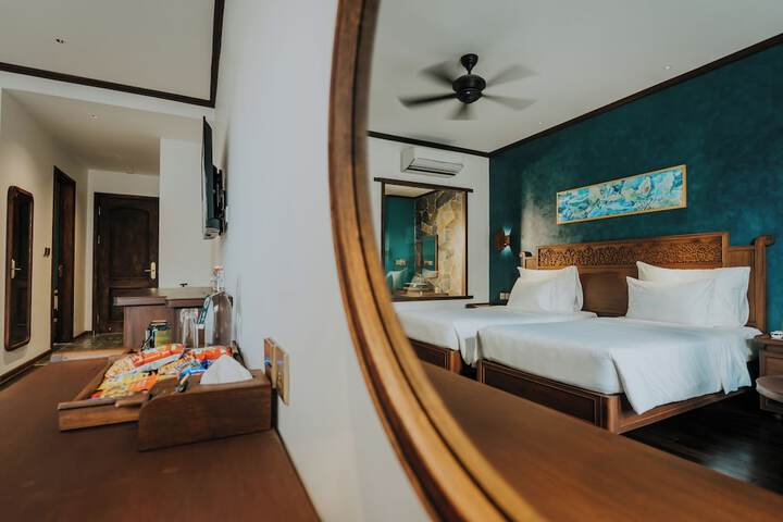 Room 27 of 63