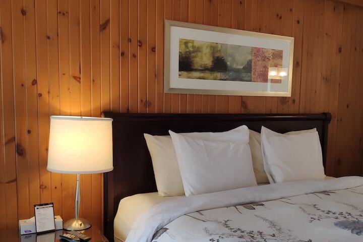 Room 3 of 19