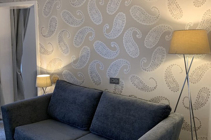 Room 22 of 50