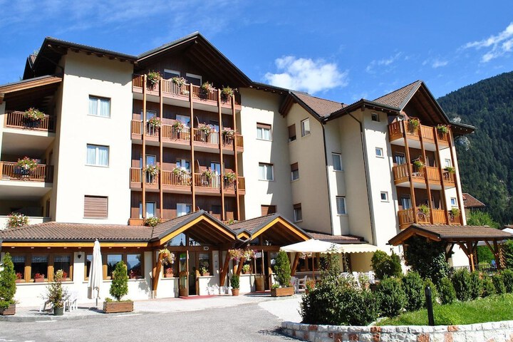 Hotel 31 of 33