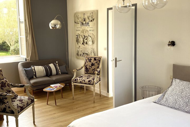 Room 14 of 35