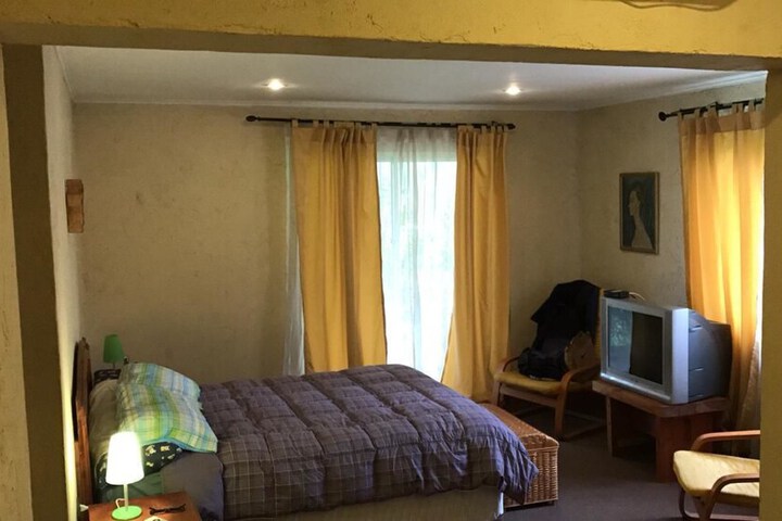 Room 3 of 49