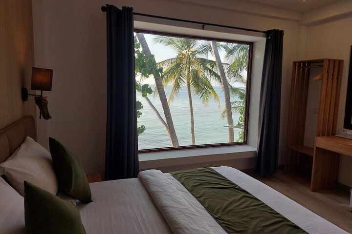 Room 5 of 23