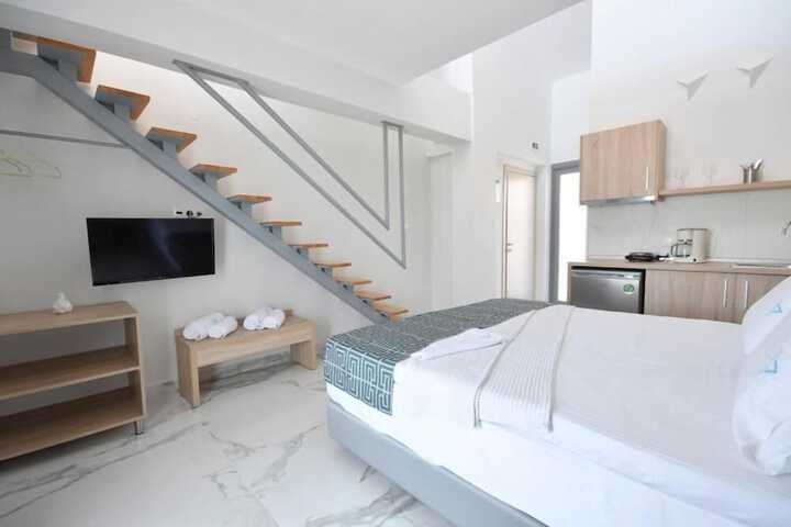 Room 21 of 52