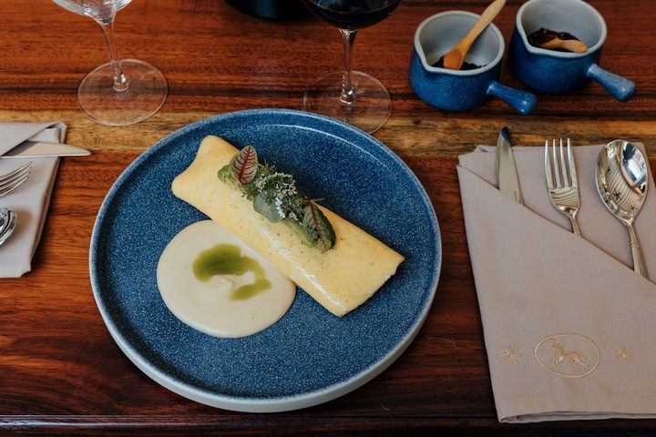 Dining 64 of 89