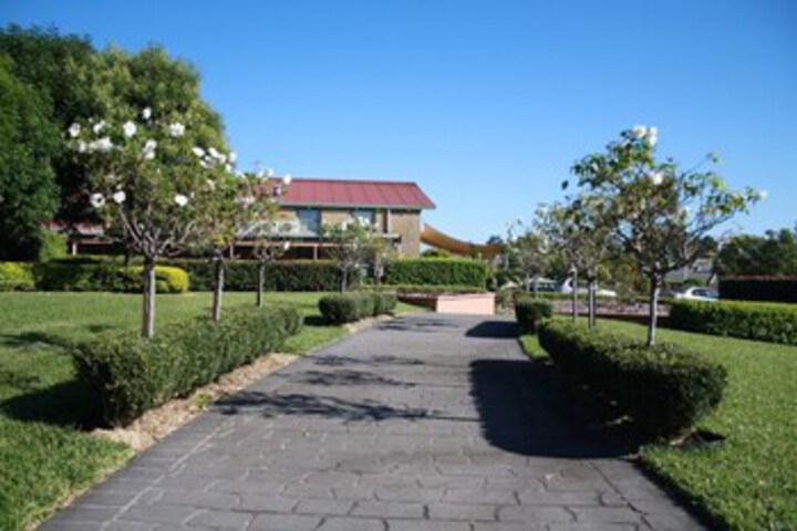 Property Grounds 73 of 105