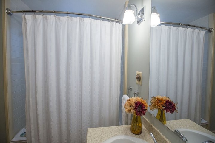 Clean Restrooms