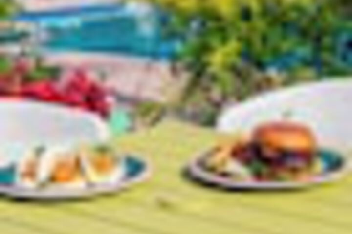 Dining 98 of 129